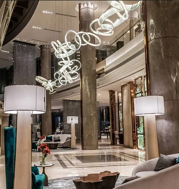 Люстра Olympia Suspension Crystal Ring Installation 